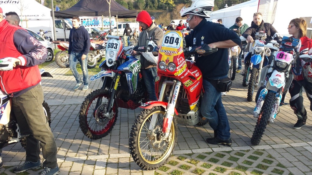 enduro bmw 800
