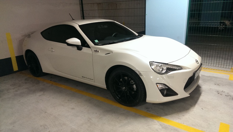 Wheel Directory: OZ Formula HLT 18x7.5 +48 - Toyota GR86, 86, FR-S