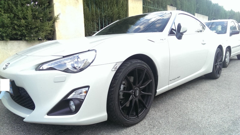 Wheel Directory: OZ Formula HLT 18x7.5 +48 - Toyota GR86, 86, FR-S